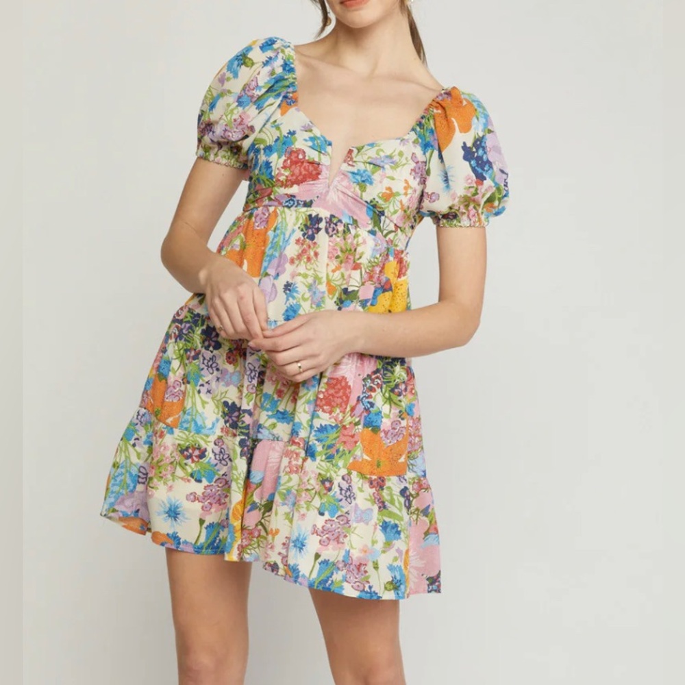ENTRO babydoll tiered floral mini dress